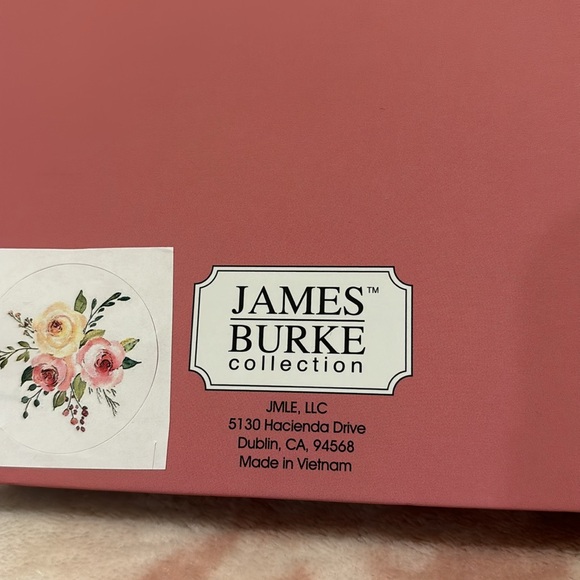 James Burke Busy Bee Pink Writers Journal Notebook Page Saver Ribbon NWT 180pgs - Picture 16 of 16